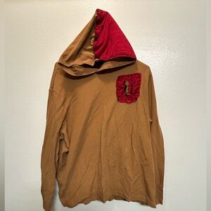 🧡 Puma Tan and Red Pullover Sweater 🧡